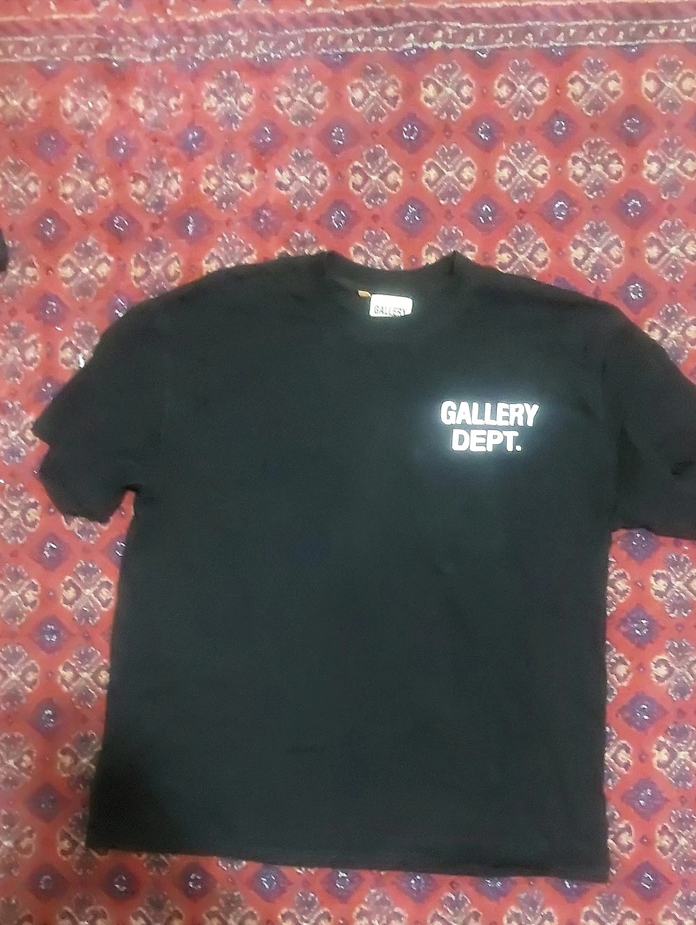 Gallery Dept. Vintage Souvenir Tee Black. Short Sleeve Graphic Tee